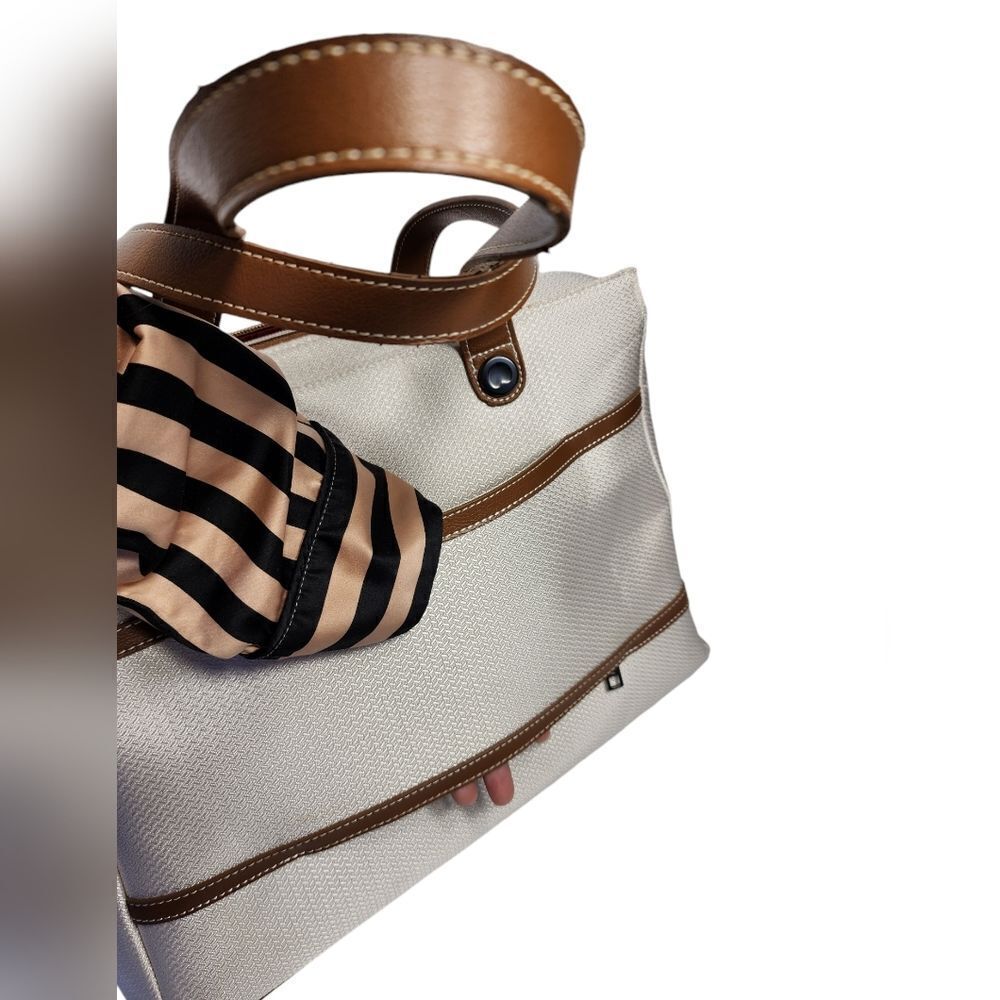Delsey Paris - Picture 14 of 16